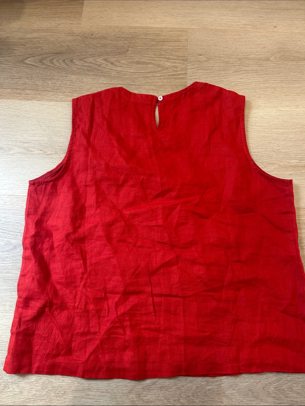 Quince Red 100% Linen Sleeveless Shell Shirt Tank New Tried on once - Picture 3 of 4